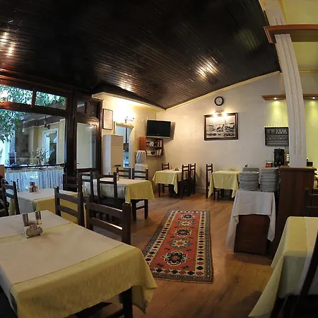 Antikhan Hotel 