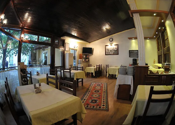 Antikhan Hotel